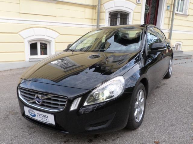 VOLVO S60 T5 Kinetic 239PC