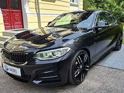 BMW 235i xDrive