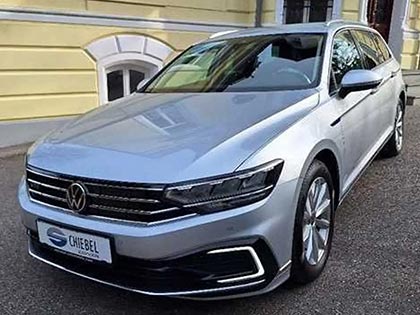 VW Passat Variant Hybrid